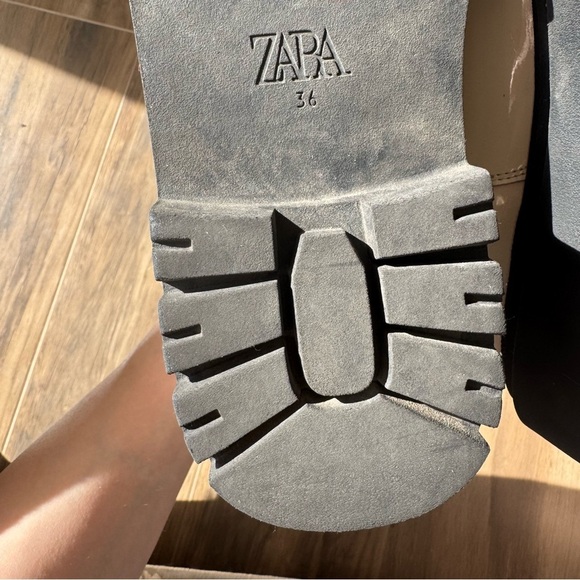 ZARA White Patent Leather Chelsea Lug Boot - Picture 6 of 6